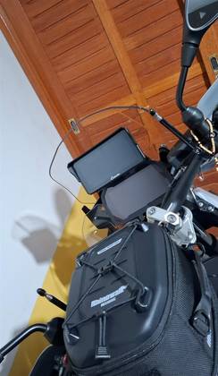 BMW R 1300 GS PLUS BMW R 1300 GS PLUS